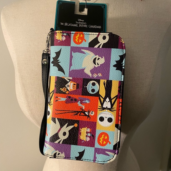 Hot Topic Nightmare Before Christmas Wallet - Picture 1 of 4